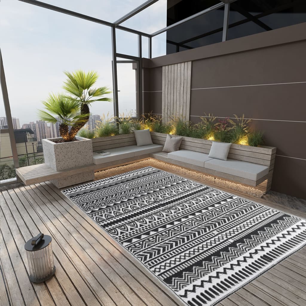 Berkfield Outdoor Rug Black 140x200 cm PP